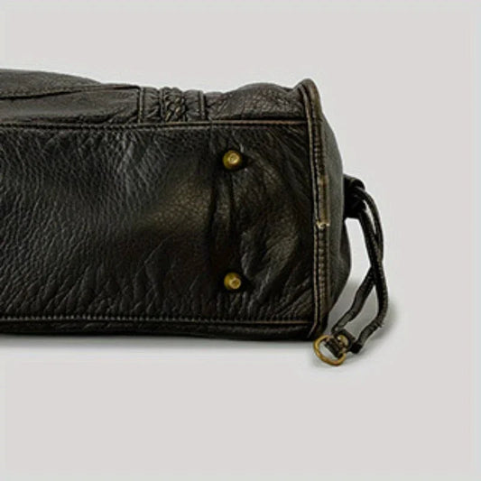 Sac à main en cuir noir avec poche zippée
